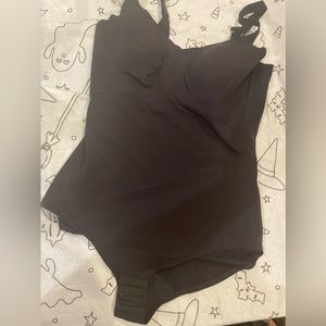Honeylove Body Suit. NWOT. This piece is a MUST HAVE! ABSOLUTE ASSET!